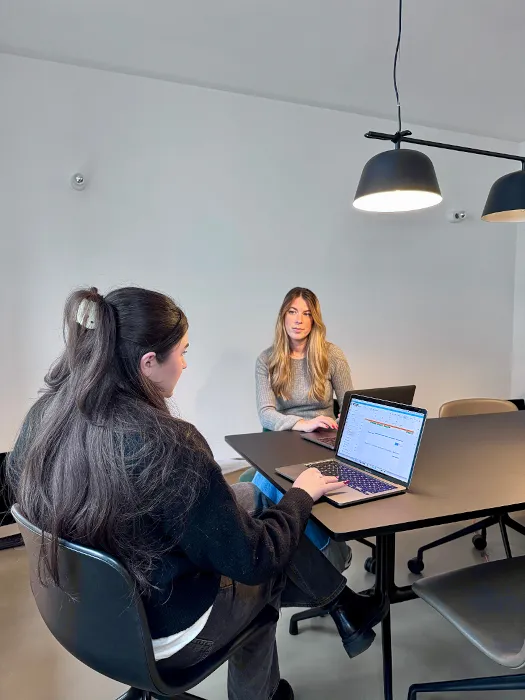 Meet Theresa: Projektmanagement & Kommunikation | appsoluts